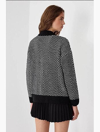 Cardigan às riscas oversized com decote em V