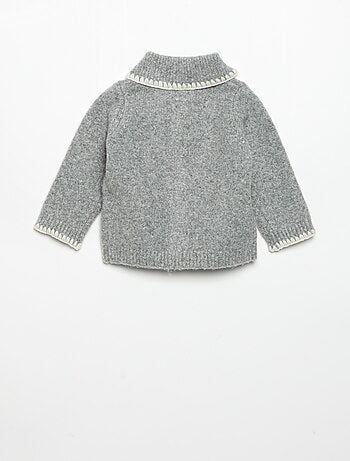 Cardigan com bordos fantasia contrastantes