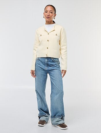 Cardigan com botões dourados em malha texturizada