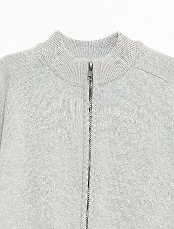 Cardigan com fecho de correr e gola alta