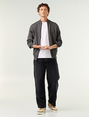 Cardigan com fecho e gola alta