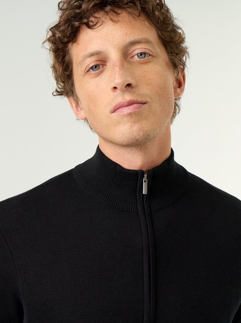 Cardigan com fecho e gola alta Preto - Kiabi