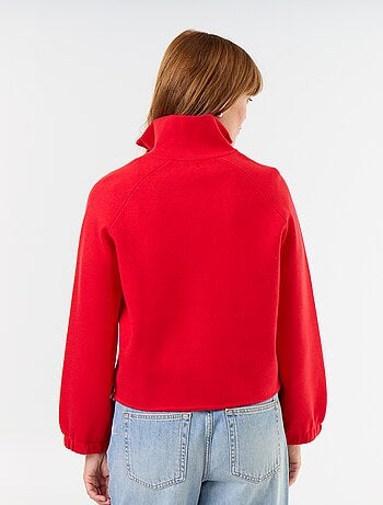 Cardigan com fecho e gola alta