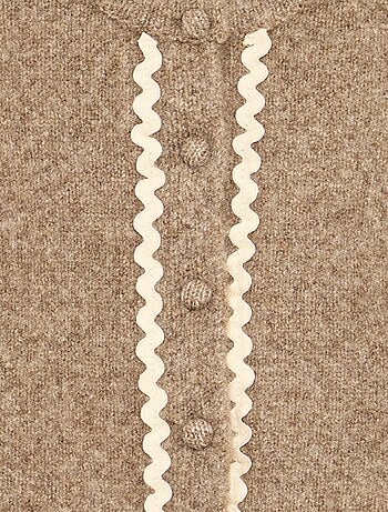 Cardigan com viés contrastante