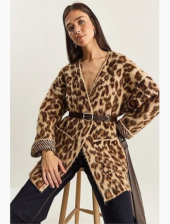 Cardigan comprido oversized com padrão leopardo e bolsos lucci