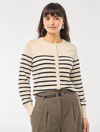 Casaco de malha de gola redonda liso