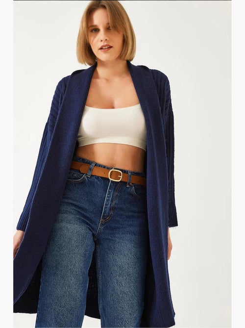 Cardigan de malha canelada com corte largo lucci - Kiabi Cardigan de malha canelada com corte largo lucci - Kiabi
