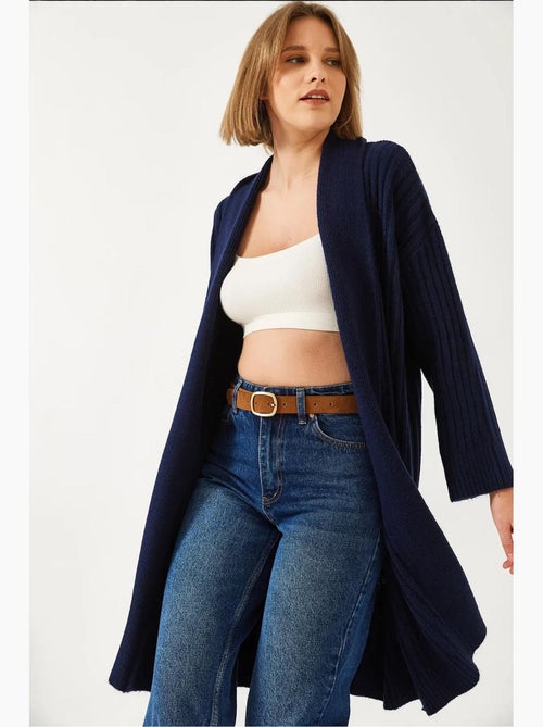 Cardigan de malha canelada com corte largo lucci - Kiabi Cardigan de malha canelada com corte largo lucci - Kiabi