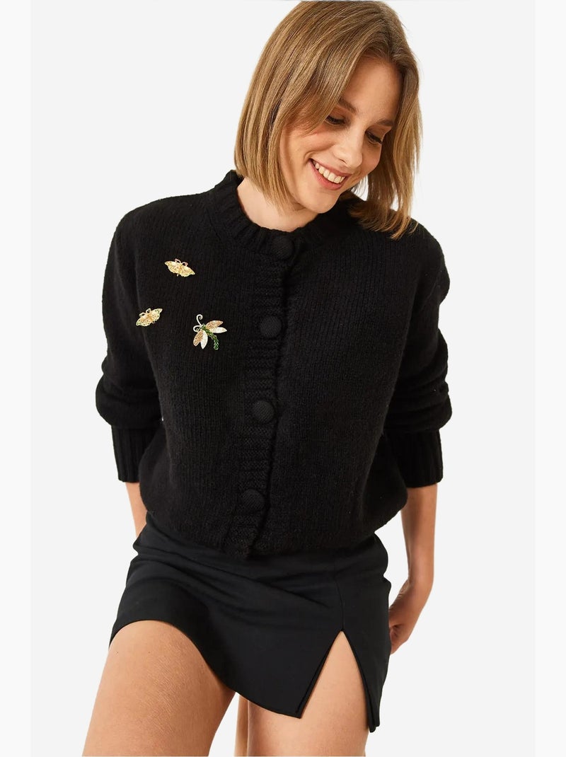 Cardigan de malha com detalhe de pregadeira lucci Preto - Kiabi