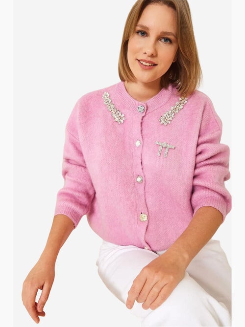 Cardigan de malha de lã com gola bordada lucci - Kiabi Cardigan de malha de lã com gola bordada lucci - Kiabi