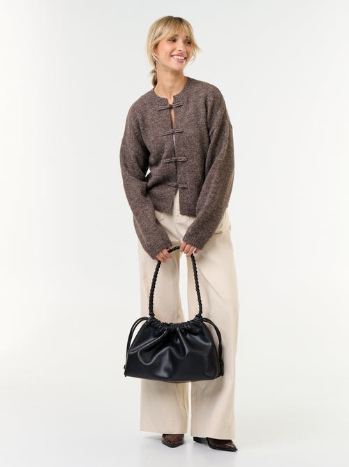 Cardigan de manga comprida com botões estilo mandarim - Kiabi Cardigan de manga comprida com botões estilo mandarim - Kiabi
