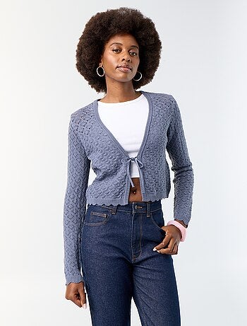 Cardigan em malha de croché vazada