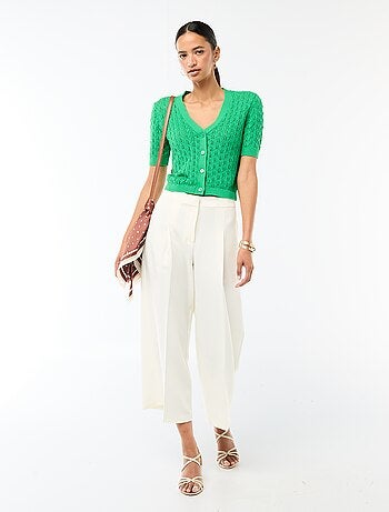 Cardigan em malha rendada com mangas curtas