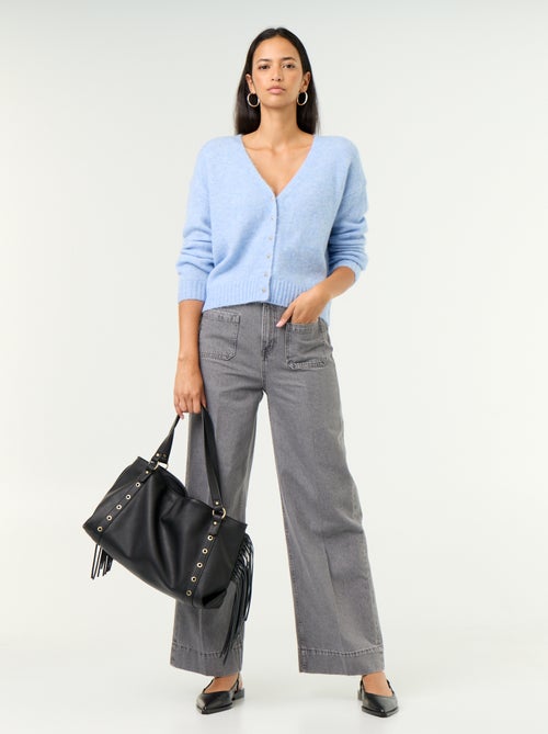 Cardigan liso abotoado em malha grossa - Kiabi Cardigan liso abotoado em malha grossa - Kiabi