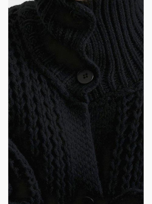 Cardigan oversized canelado com gola alta giesto - Kiabi Cardigan oversized canelado com gola alta giesto - Kiabi