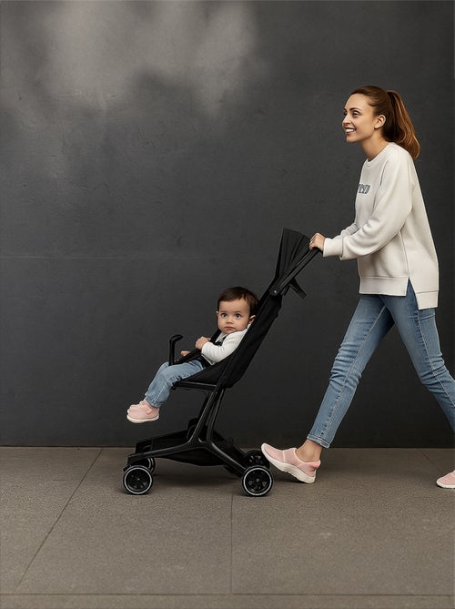 Carrinho de bebe PIKO Ultra compacto - Kiabi Carrinho de bebe PIKO Ultra compacto - Kiabi