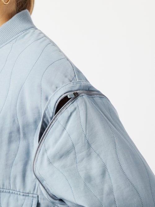 Casaco acolchoado 2 em 1 com mangas amovíveis - Kiabi