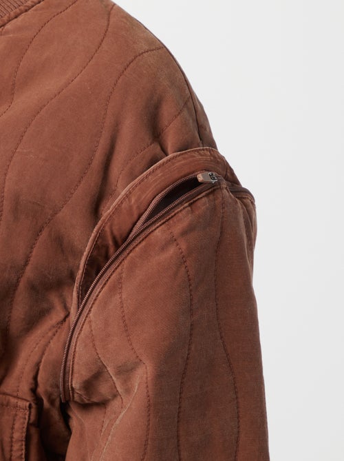 Casaco acolchoado 2 em 1 com mangas amovíveis - Kiabi