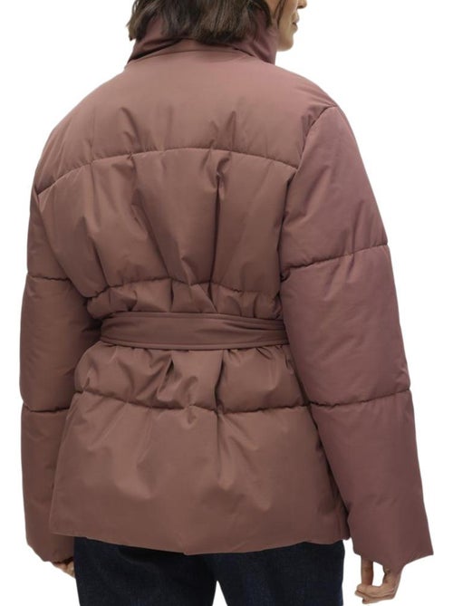 Casaco Acolchoado Castanho Vero Moda Mashley para Mulher - Kiabi Casaco Acolchoado Castanho Vero Moda Mashley para Mulher - Kiabi