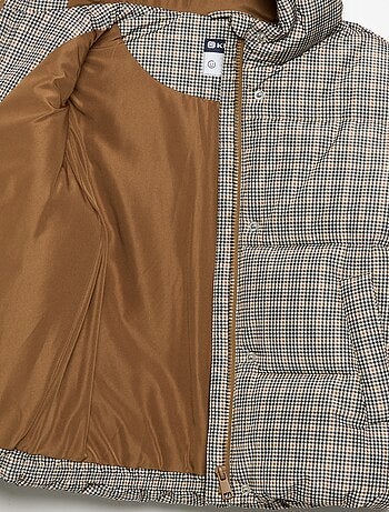 Casaco acolchoado com capuz