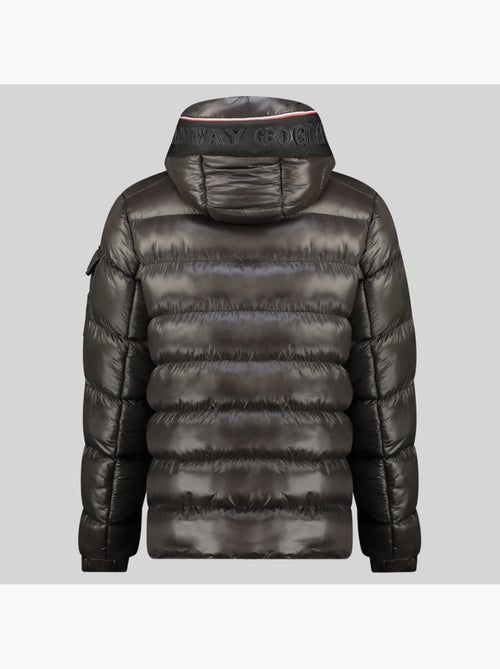 Casaco acolchoado com capuz dynamite – geographical norway - Kiabi Casaco acolchoado com capuz dynamite – geographical norway - Kiabi