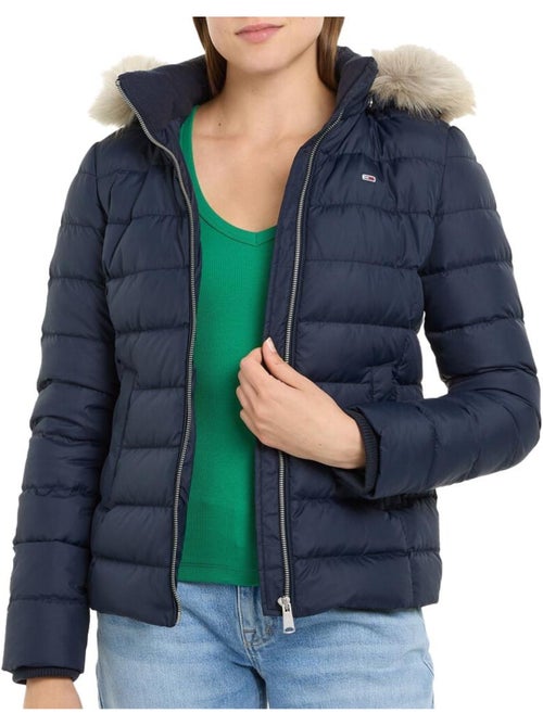 Casaco Acolchoado com Capuz Tommy Hilfiger Básico para Mulher - Kiabi Casaco Acolchoado com Capuz Tommy Hilfiger Básico para Mulher - Kiabi