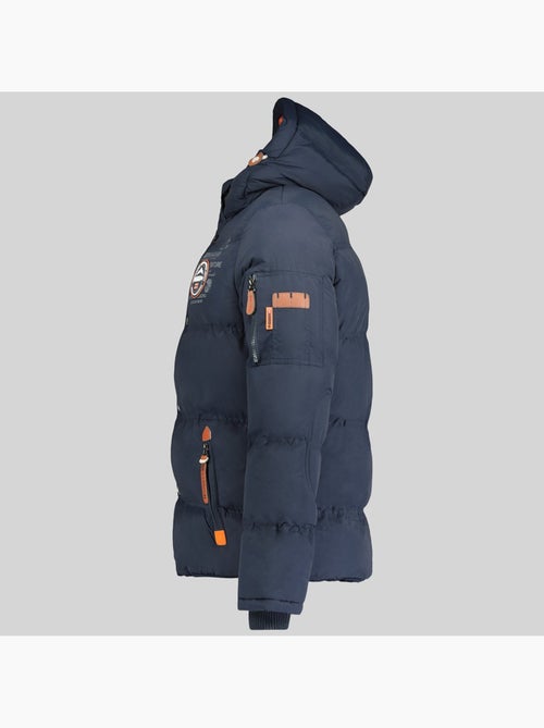 Casaco acolchoado com capuz verveine – geographical norway - Kiabi Casaco acolchoado com capuz verveine – geographical norway - Kiabi