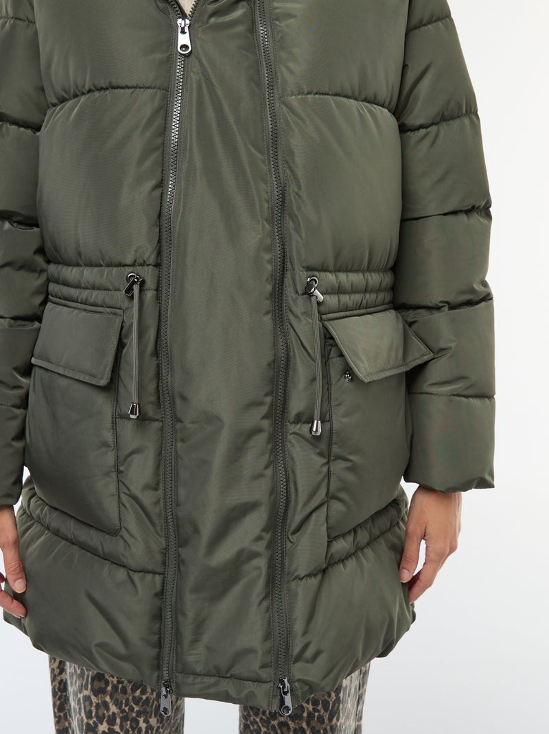 Casaco acolchoado de maternidade com detalhe para transportar o bebé Verde - Kiabi