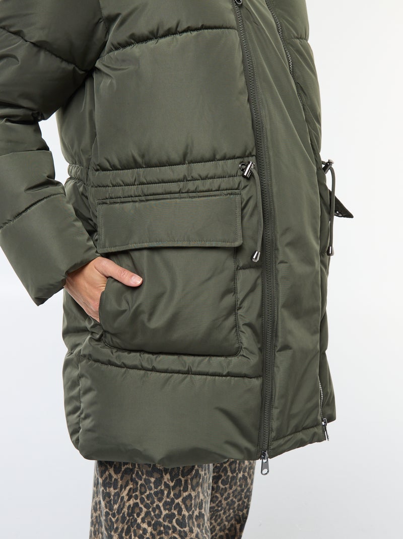 Casaco acolchoado de maternidade com detalhe para transportar o bebé Verde - Kiabi