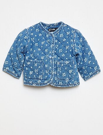 Casaco acolchoado em ganga com abertura de botões de pressão