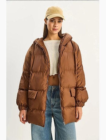 Casaco acolchoado grosso oversized com capuz lucci