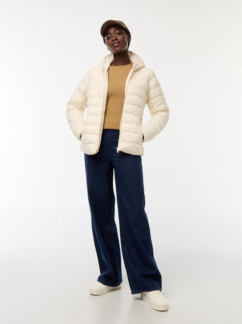 Casaco Acolchoado Leve com Capuz Liso - Kiabi