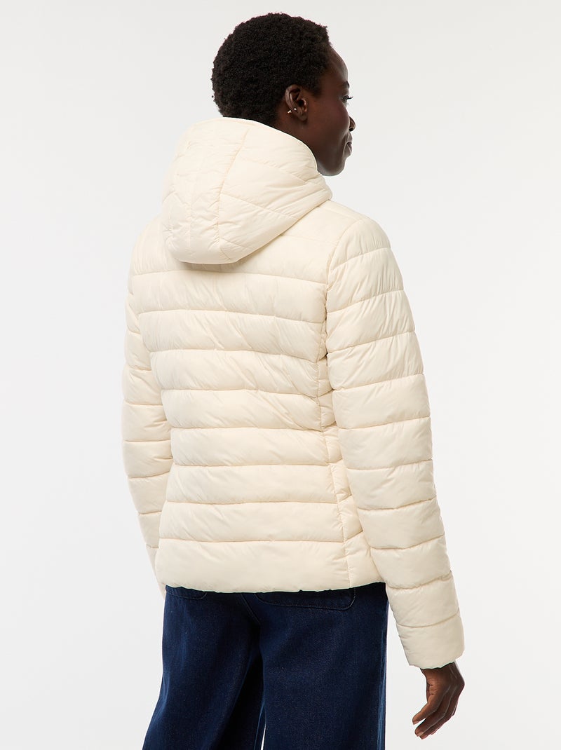 Casaco Acolchoado Leve com Capuz Liso Branco - Kiabi