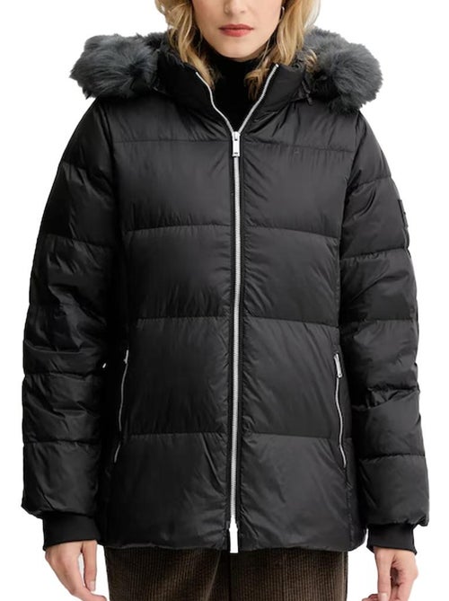 Casaco Acolchoado Preto Calvin Klein Jeans Mid Down para Mulher - Kiabi Casaco Acolchoado Preto Calvin Klein Jeans Mid Down para Mulher - Kiabi