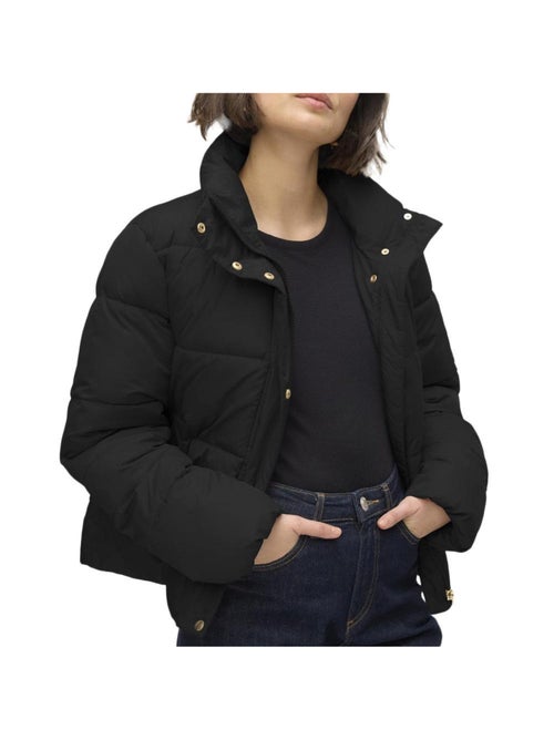 Casaco Acolchoado Preto Feminino Vero Moda Maggy - Kiabi Casaco Acolchoado Preto Feminino Vero Moda Maggy - Kiabi