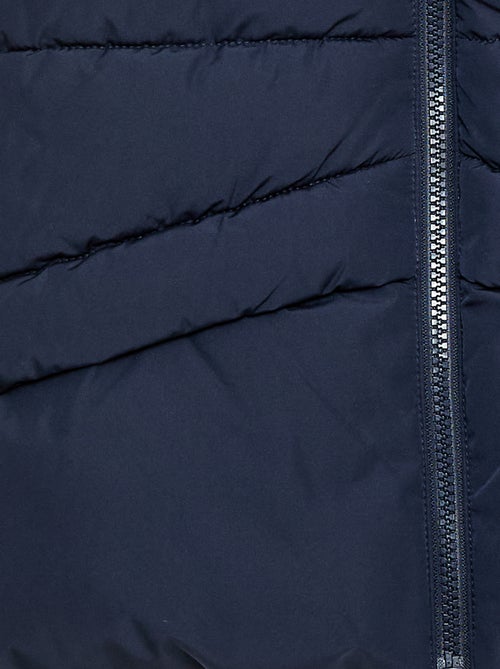 Casaco Acolchoado Sem Mangas com Capuz - Kiabi