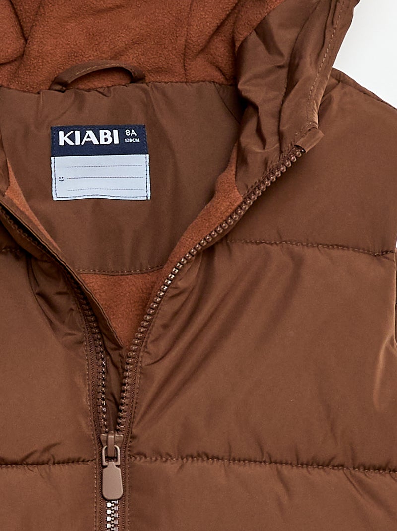 Casaco Acolchoado Sem Mangas com Capuz Castanho - Kiabi