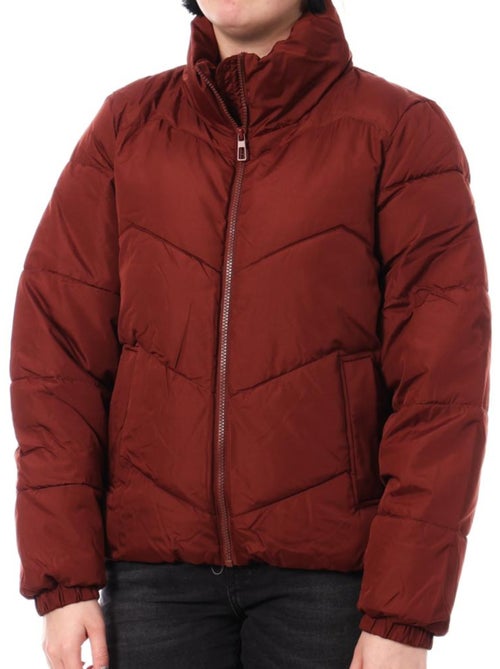 Casaco acolchoado vermelho feminino vero moda ligario - Kiabi Casaco acolchoado vermelho feminino vero moda ligario - Kiabi