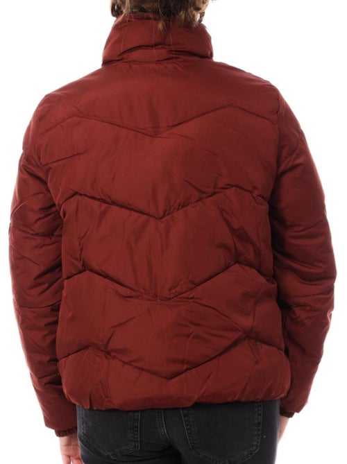 Casaco acolchoado vermelho feminino vero moda ligario - Kiabi Casaco acolchoado vermelho feminino vero moda ligario - Kiabi