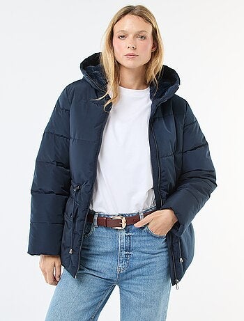 Casaco acolchoado comprido com capuz