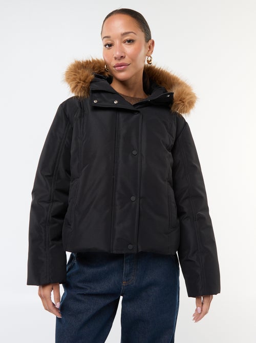 Casaco almofadado curto com capuz e efeito pele 'JDY' - Kiabi