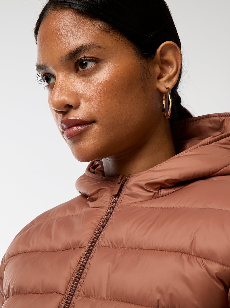 Casaco almofadado leve com capuz liso Castanho - Kiabi