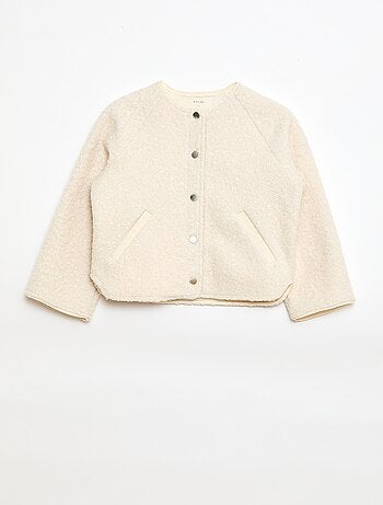 Casaco com botões de pressão efeito borreguito