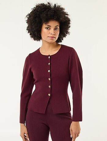 Casaco com botões dourados