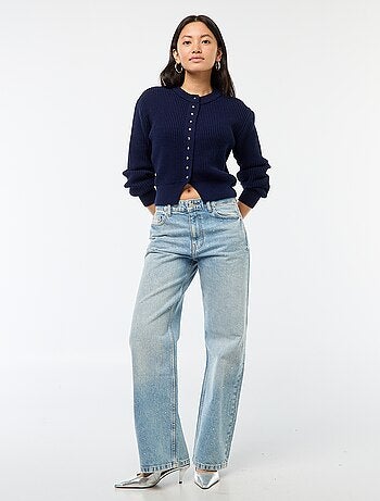 Casaco com botões em malha grossa