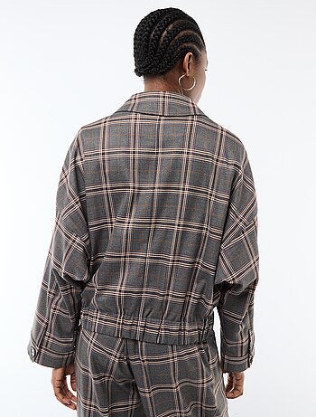 Casaco com fecho de correr aos quadrados e bolso aplicado