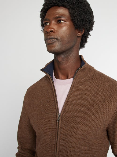 Casaco com fecho e gola subida - Kiabi