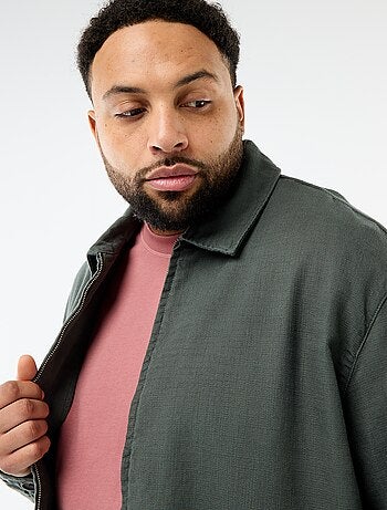 Casaco com fecho éclair e gola de camisa