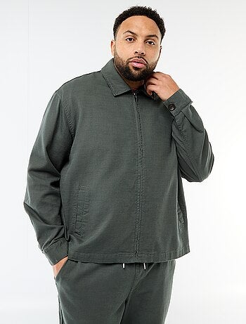 Casaco com fecho éclair e gola de camisa