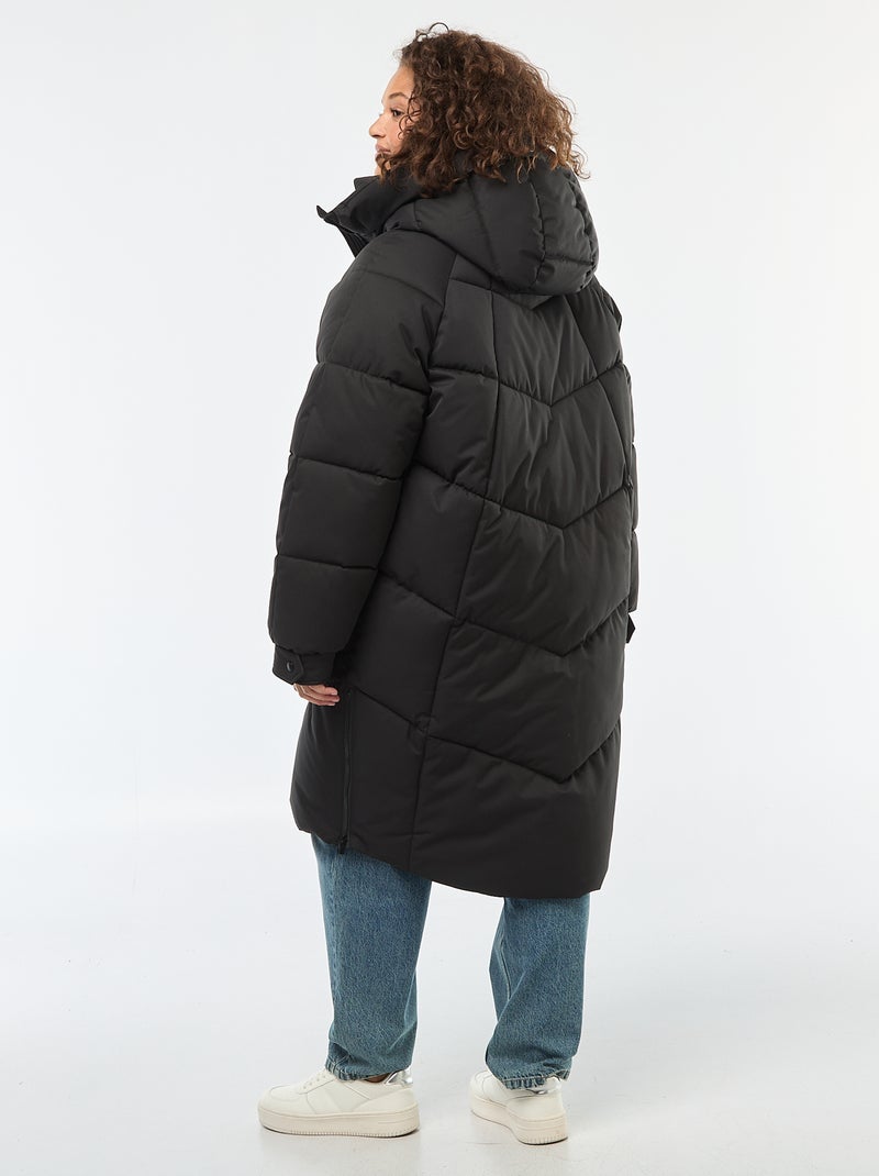 Casaco comprido acolchoado com capuz e bolsos com forro polar Preto - Kiabi